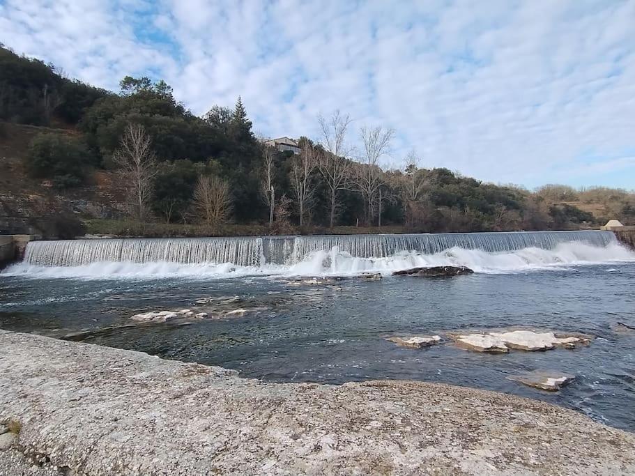 Lou Caladou Gite En Pierre Avec Bain A Remous Vallon-Pont-dʼArc Extérieur photo